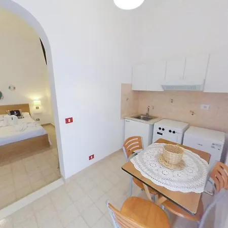 게스트하우스 Stella Maris 마르자메미